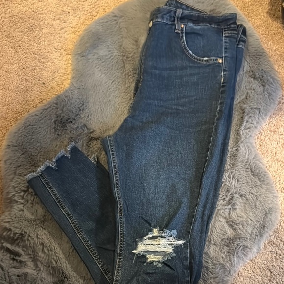 Women's Distressed Blue Jeans - Picture 1 of 10